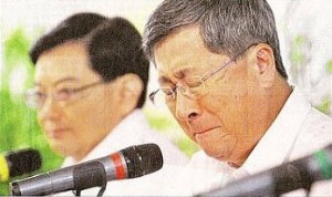 Why is Lim Boon Heng crying?