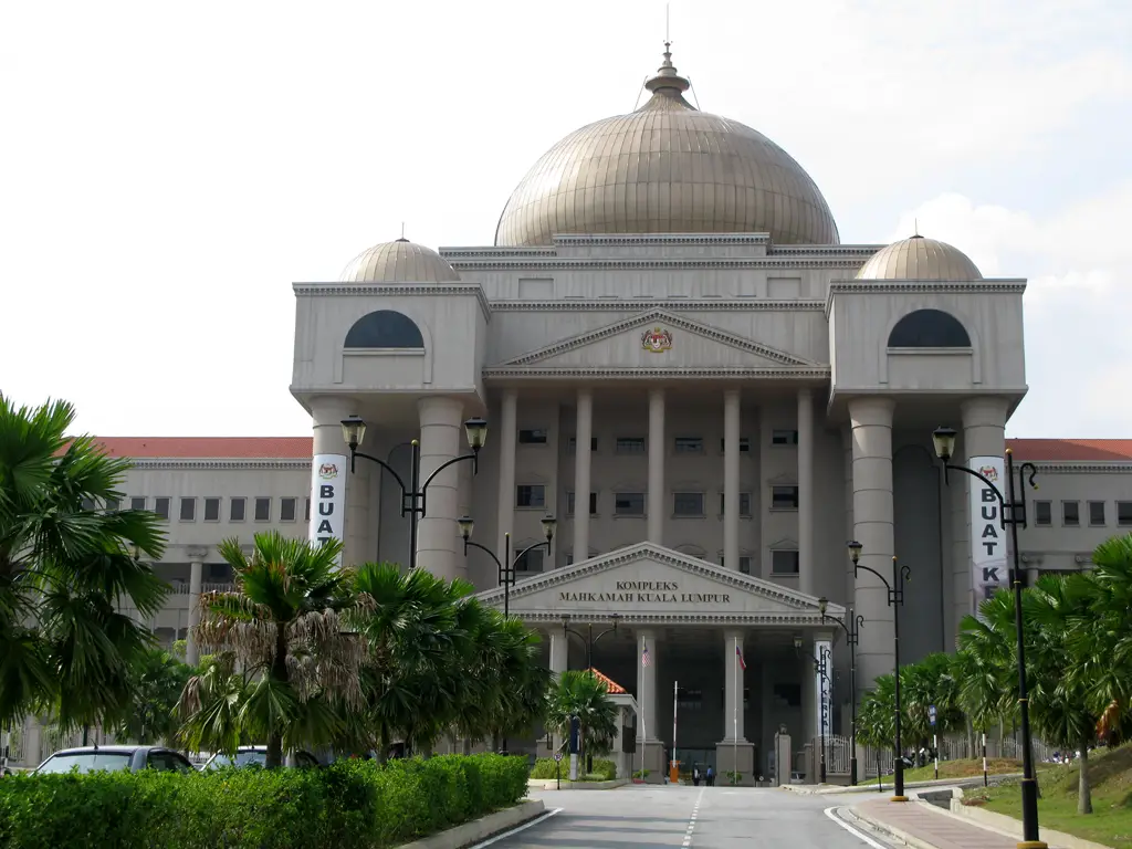 Singaporean sues Malaysian Government for 2.67 million