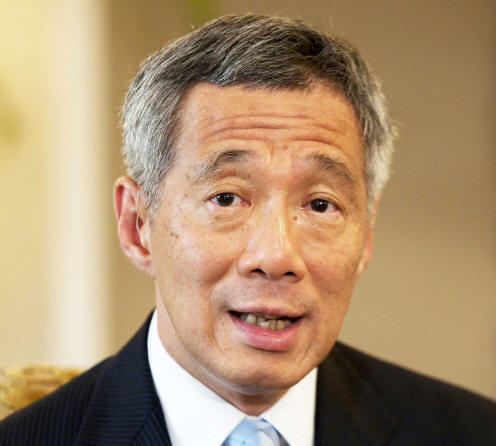 PM Lee: Flow of goods, food supplies and cargo between the 2 countries will continue