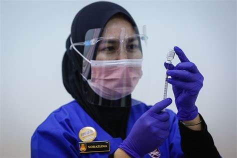 Third Covid-19 vaccination booster exercise